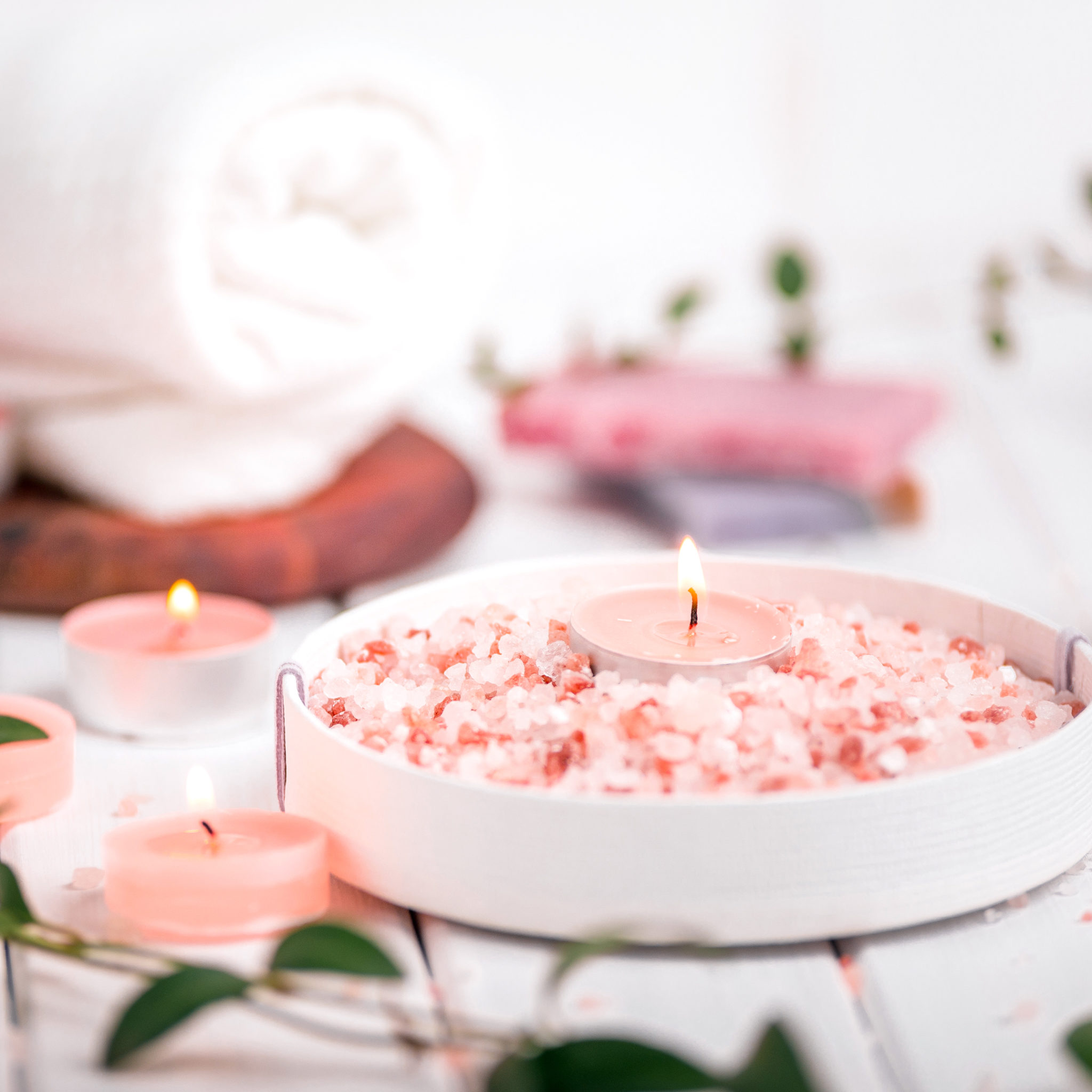 Simple Aromatherapy Diffusers with Himalayan Pink Salt barnhouseblue